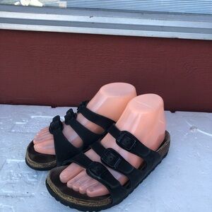 Birkenstock  Women’s Black Leather Mules Sandals Size 6